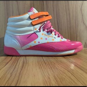 *** LIMITED EDITION - RETRO REEBOKS ***